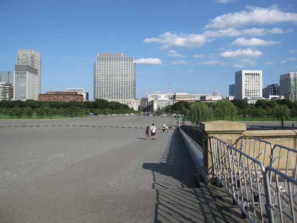 皇居前広場