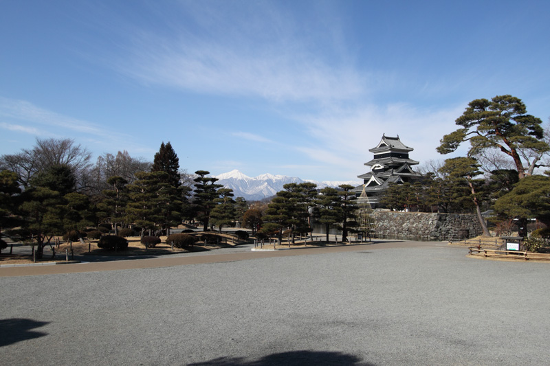 松本城 黒門前